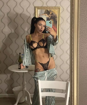 Анкета проститутки Еленочка - Фото 1, Бологое, 23 года, №2421