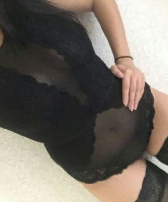 Опыт, страсть и нежность - вот что я готова предложить тебе. 💋
🔥 Разнообразие моих услуг порадует самого взыскательного мужчину. Я окунусь в твои сокровенные фантазии и помогу их осуществить. Ласки, эротический массаж, ролевые игры - ты выбираешь, а я исполню.
💖 В моей компании ты можешь расслабиться и погрузиться в мир наслаждения. Высокий уровень сервиса и дискретность обеспечены.
📸 На фото я, никакого фотошопа. Ты можешь убедиться в моей красоте и сексуальности самостоятельно.
🔝 Сразу после встречи со мной, ты останешься доволен, и это подтвердят мои отзывы.
🌇 Живу в Москве, поэтому у нас будет возможность встретиться где-нибудь в этом чудесном городе. Москва всегда полна возможностей, и я готова стать твоей проводницей в мире наслаждения и страсти.
💬 Не теряй время и свяжись со мной сейчас. Я жду, чтобы сделать наши фантазии реальностью. Анна