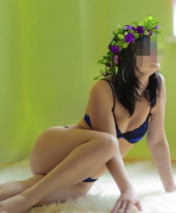 💋
У меня много возможностей, чтобы сделать твои мечты реальностью. Я могу быть твоей страстной любовницей или нежной подругой на время. Мои услуги разнообразны и абсолютно конфиденциальны. ✨
Я предлагаю эскорт и встречи, которые ты никогда не забудешь. Мое прекрасное тело и обаяние не оставят тебя равнодушным. 🌟
Возможно, ты хочешь провести со мной незабываемую ночь? Ты не пожалеешь о своем выборе, потому что я знаю, как доставить удовольствие. 🔥
Мои клиенты оставляют отзывы, откровенно описывающие мои таланты и профессионализм. Ты можешь увидеть мои фотографии на моем профиле. 📸
Я живу в Москве, мне нравится этот город своей красотой и возможностями. Если ты хочешь насладиться моими услугами, просто свяжись со мной. Я всегда готова сделать тебя счастливым. 😘💕 Вероника